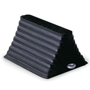 SAF-WC47CH WHEEL CHOCK RUBBER NO CHAIN
